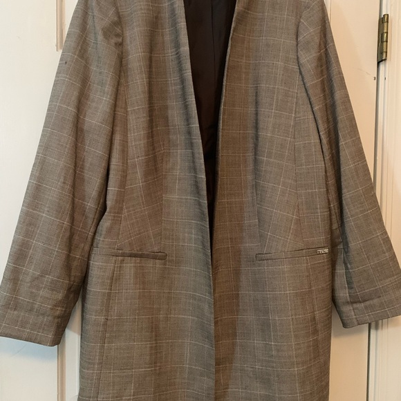 Calvin Klein Gray Blazer with Open Front Design - Picture 1 of 5